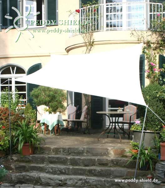 Barra met�lica - para a montagem de toldos no campo