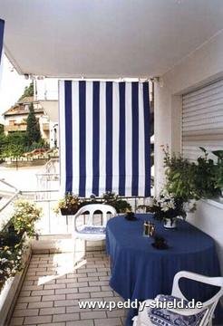 Kit completo de montagem com toldo vertical - raias de bloco azul-branco - Galeria de fotos